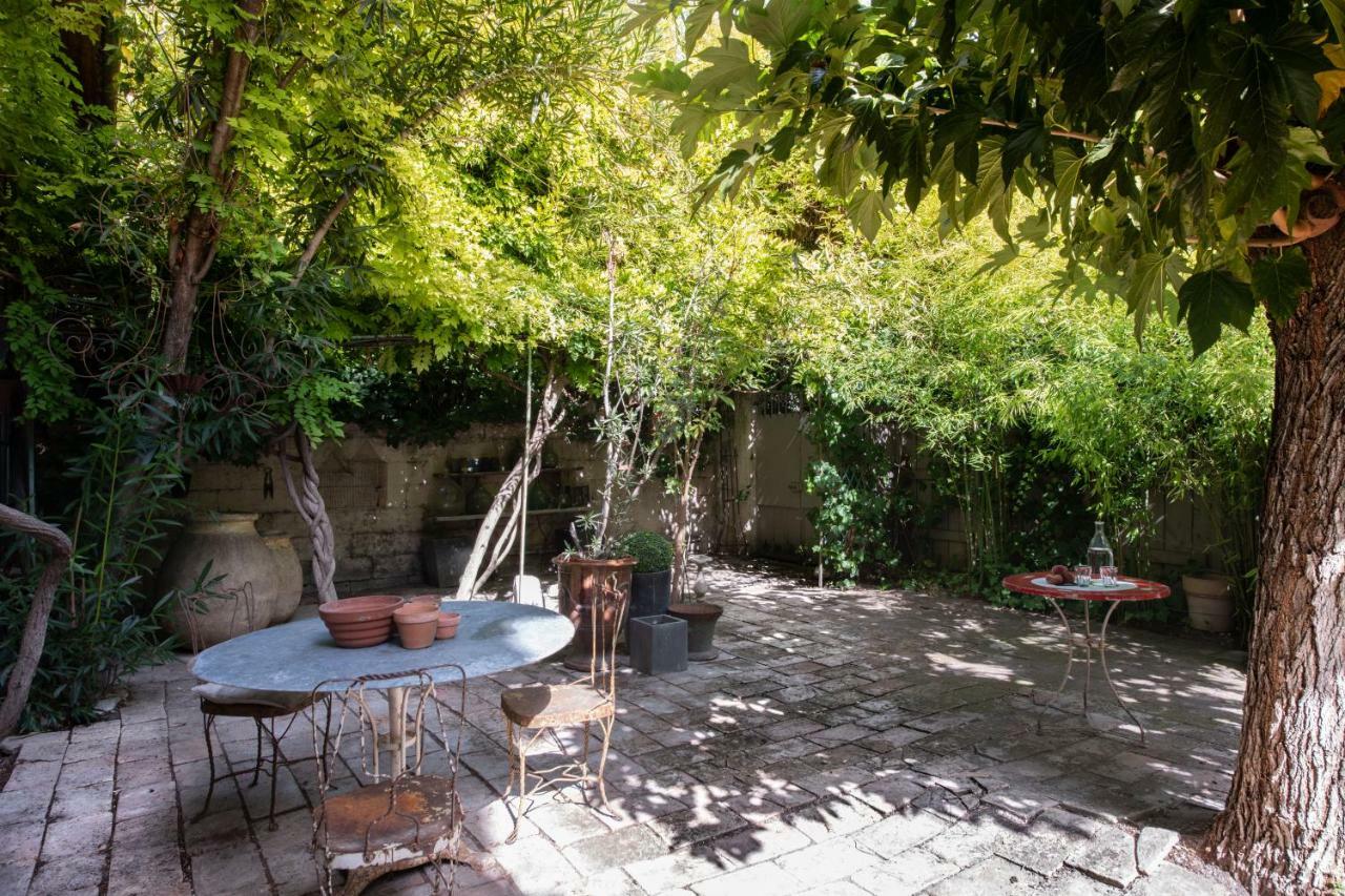 Maison Xixe Et Jardin En Intramuros أفينيون المظهر الخارجي الصورة